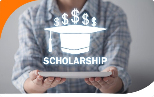 Admin earns scholarship